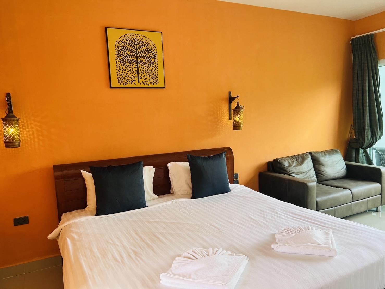 Bora Bora Phuket 4* Chalong