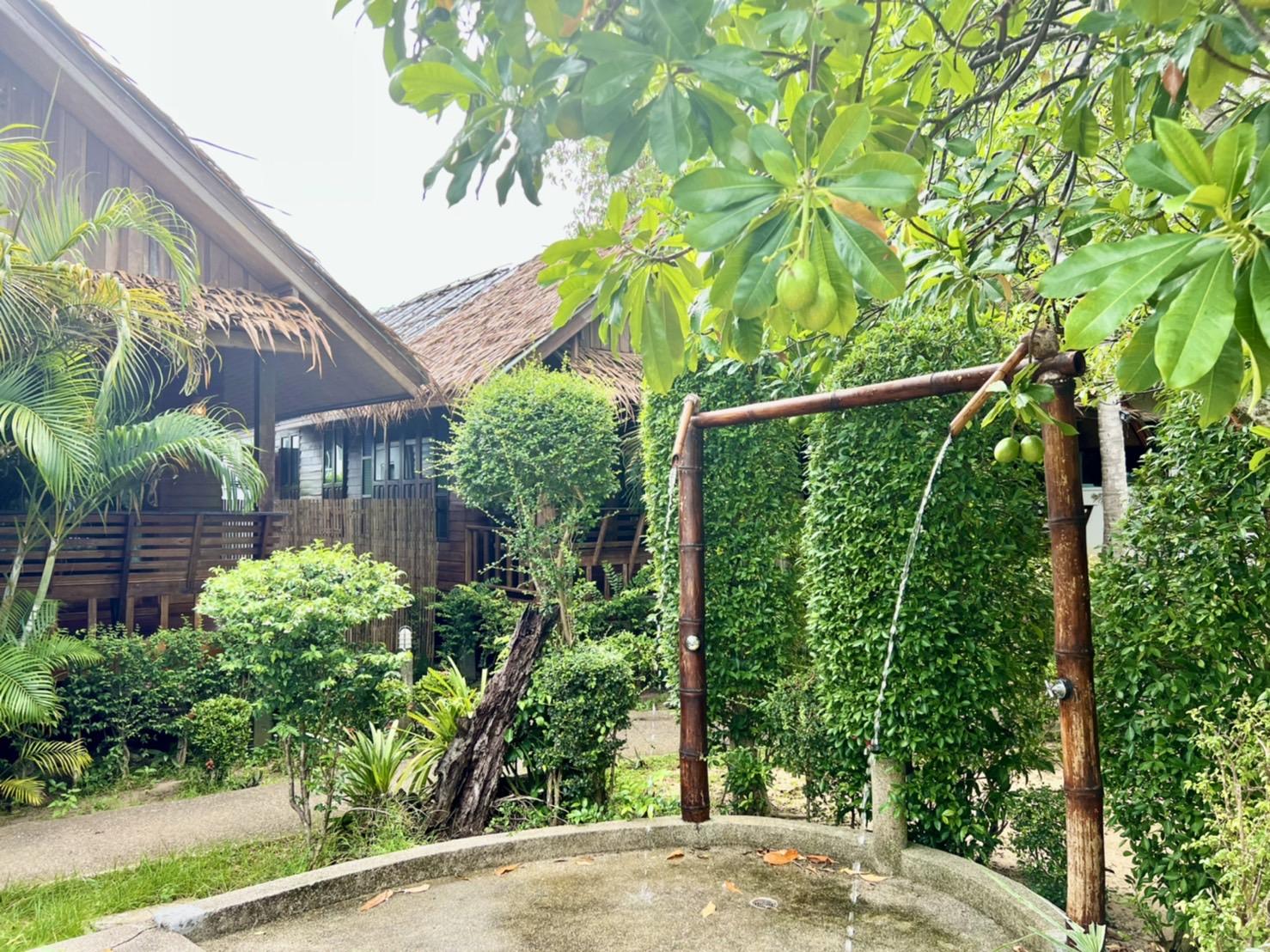 Hotel Bora Bora Phuket 4*