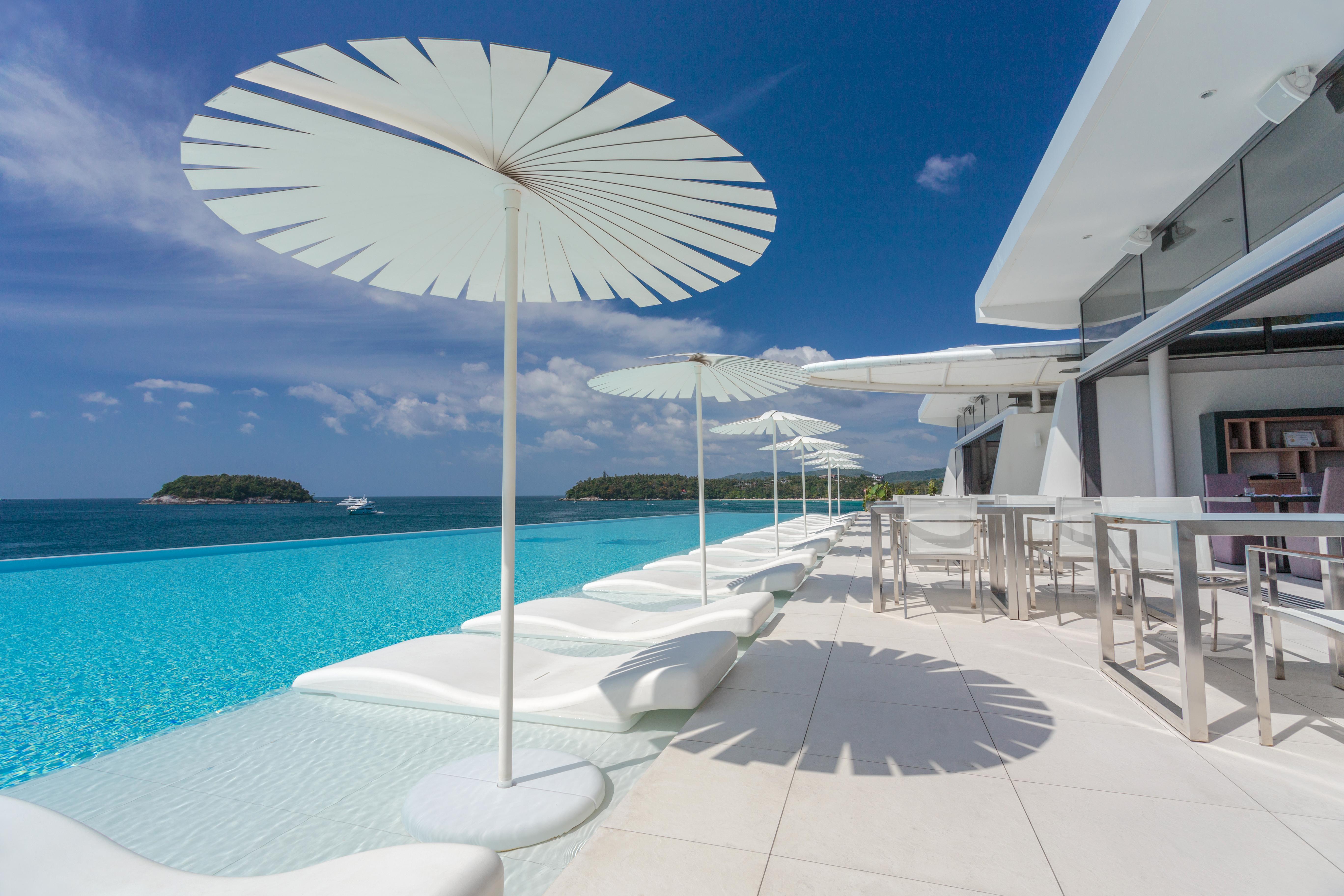 Resort Rocks - Sha Extra