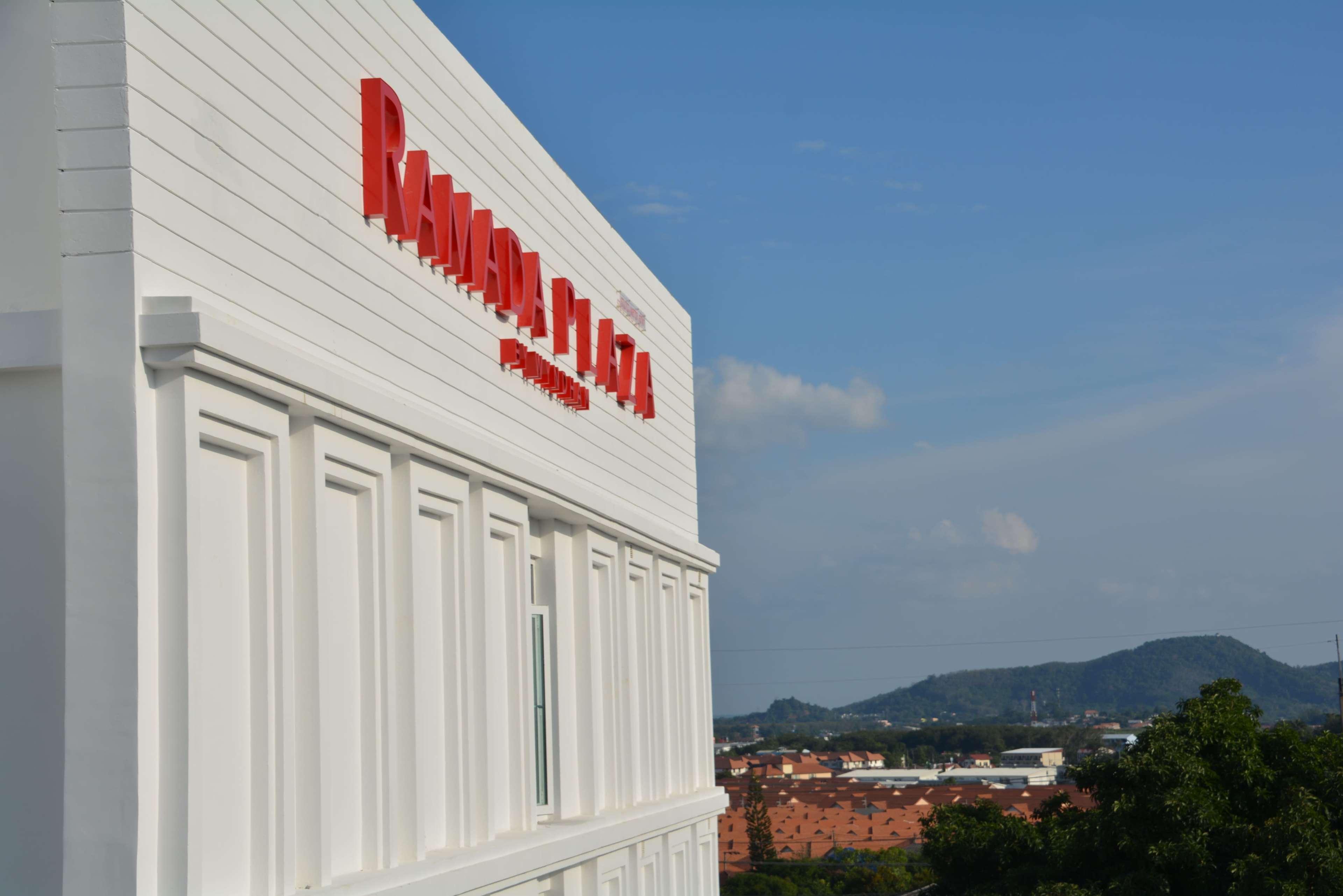 Ramada Plaza By Wyndham Chao Fah Phuket