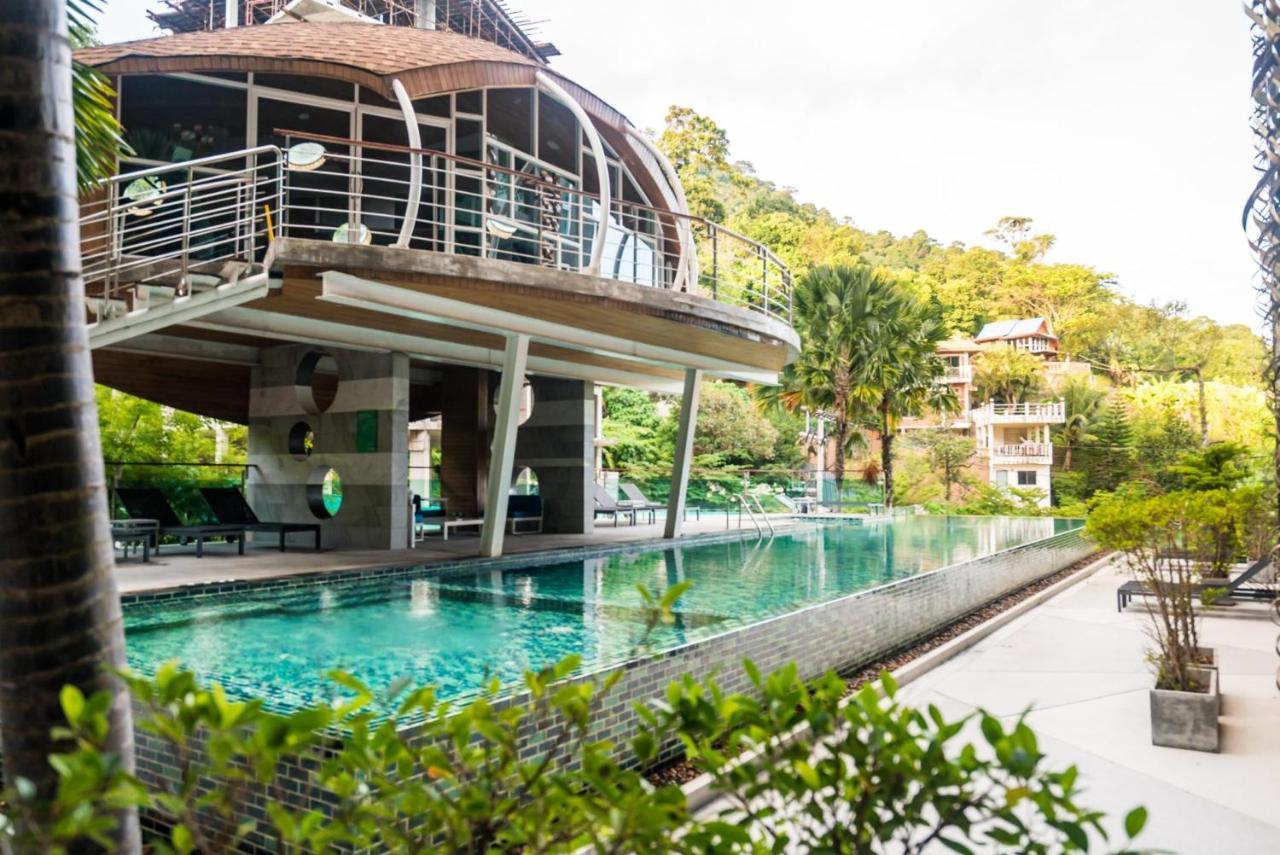 Emerald Terrace By Lofty Patong