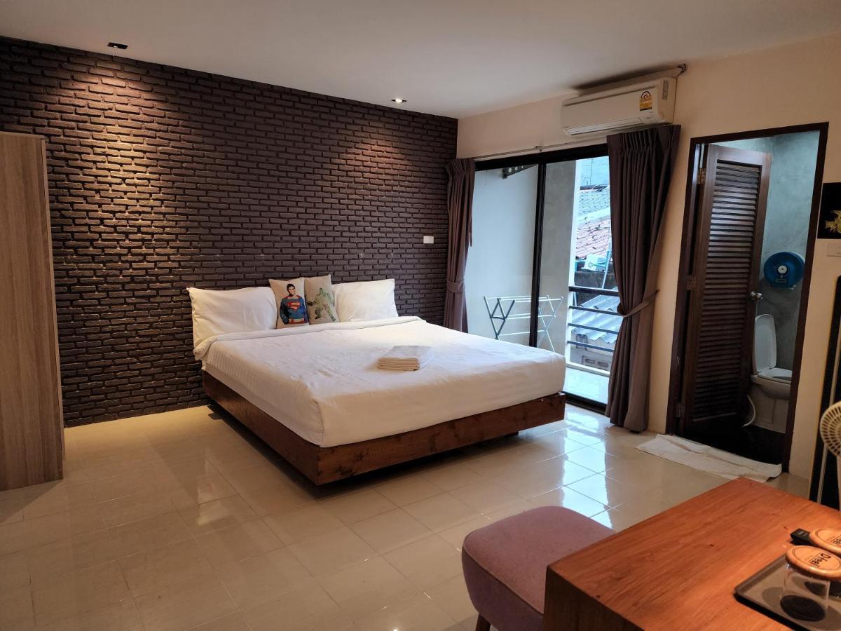 Hostel Dfeel House Patong