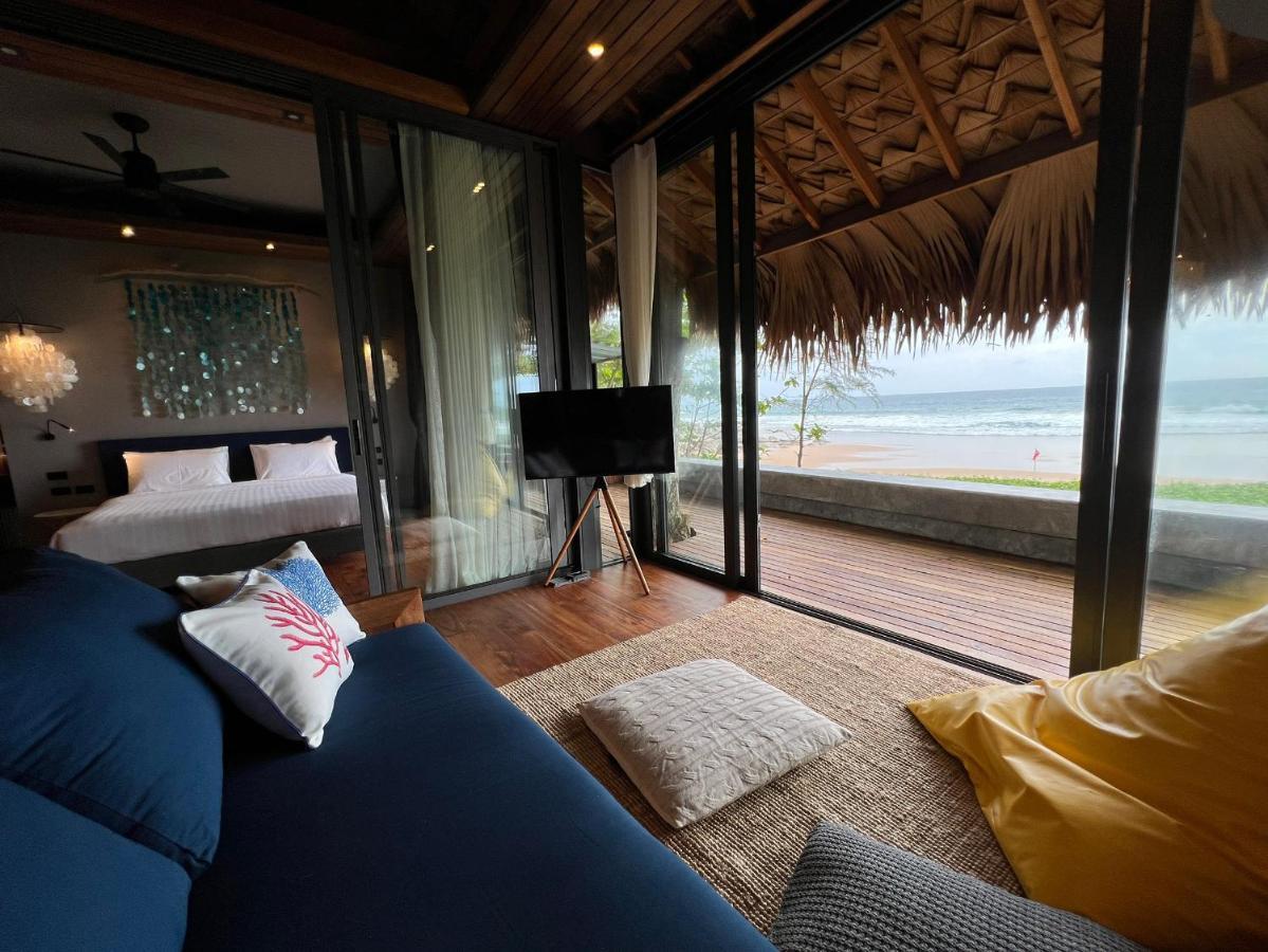 Sealord Beachfront Resort