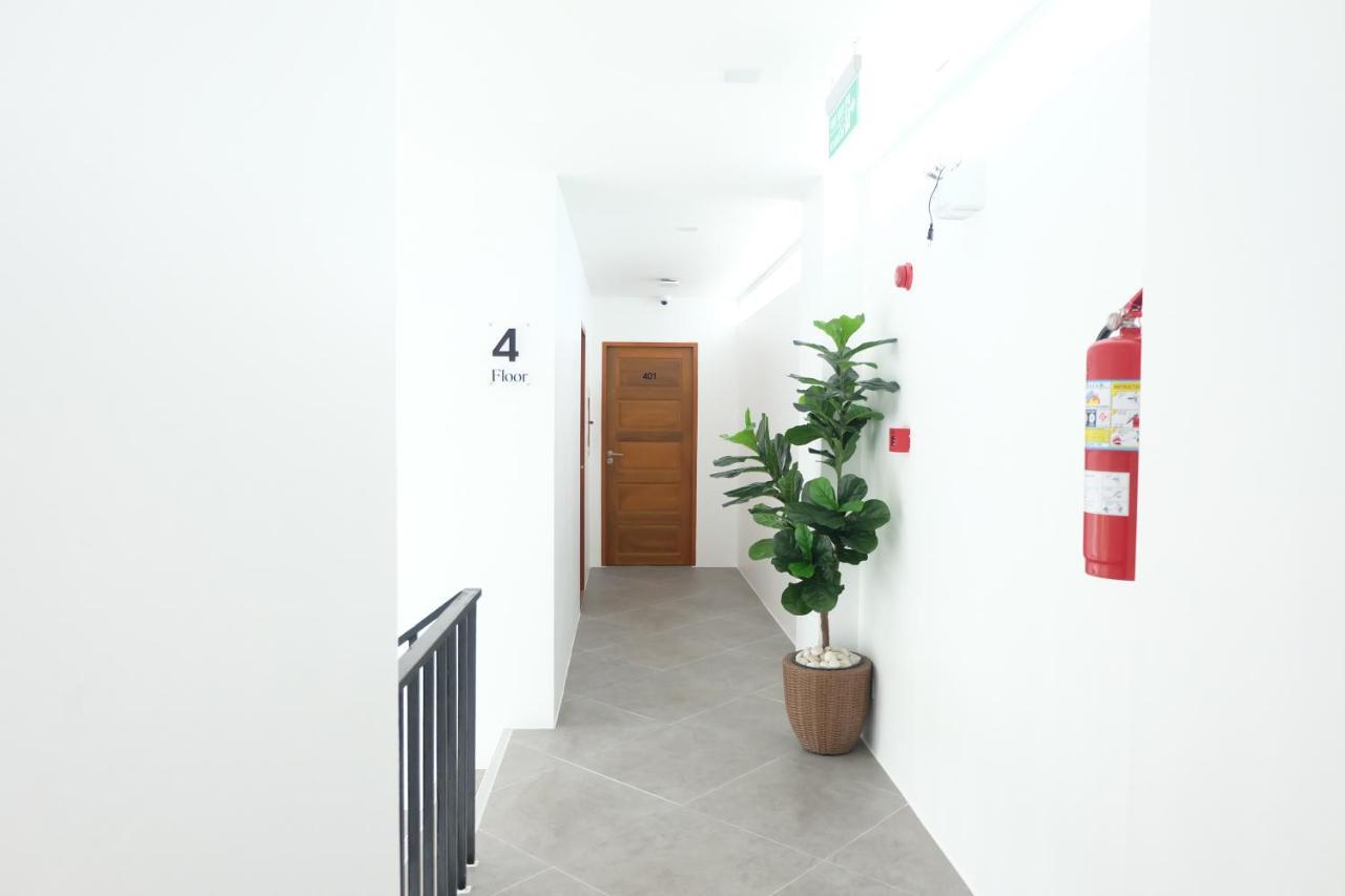 B3 House
