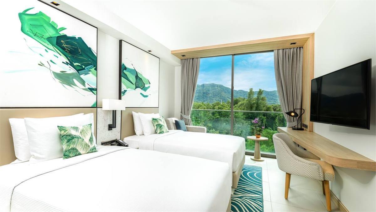 Hotel Hilton Garden Phuket 4*