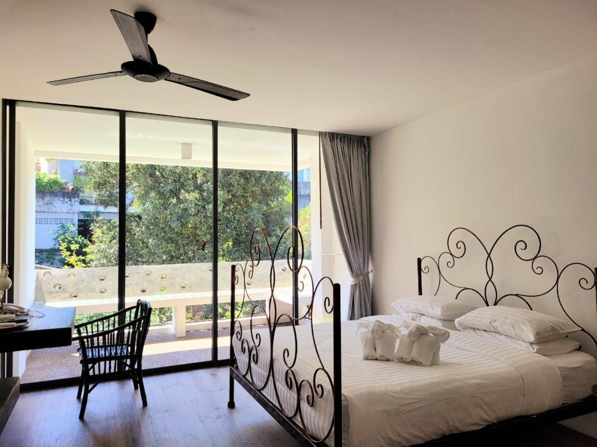 Surintra Boutique 3* Surin Beach (Phuket)