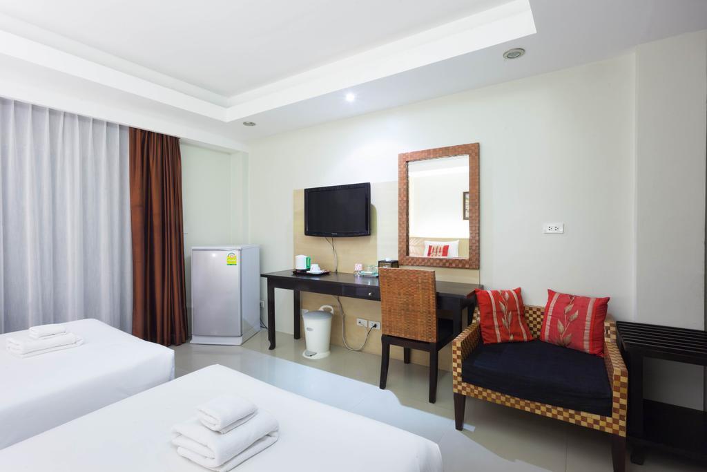 The Banana Leaf Guest house Patong