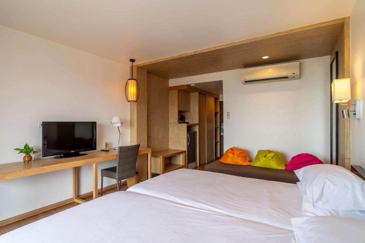 Western Phuket Ocean 3* Karon