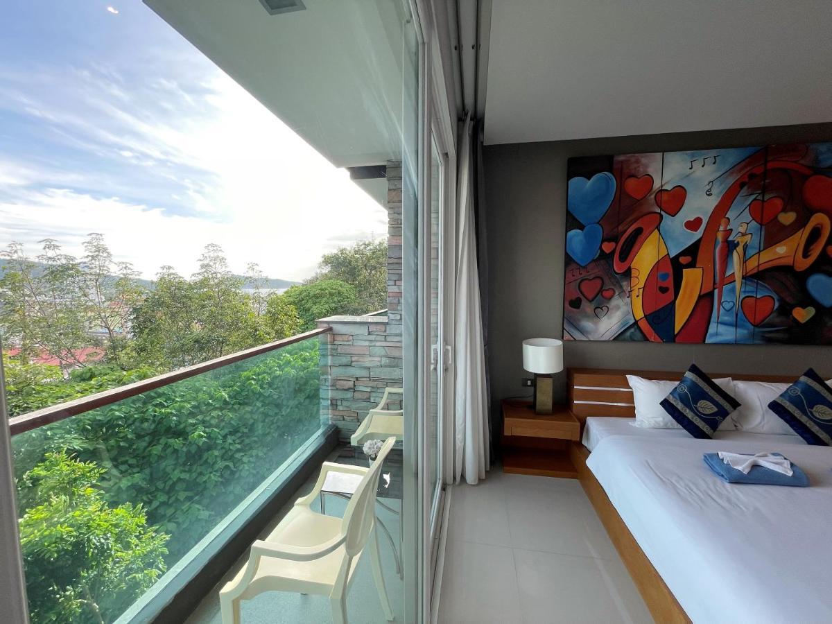 Emerald Terrace By Lofty Patong