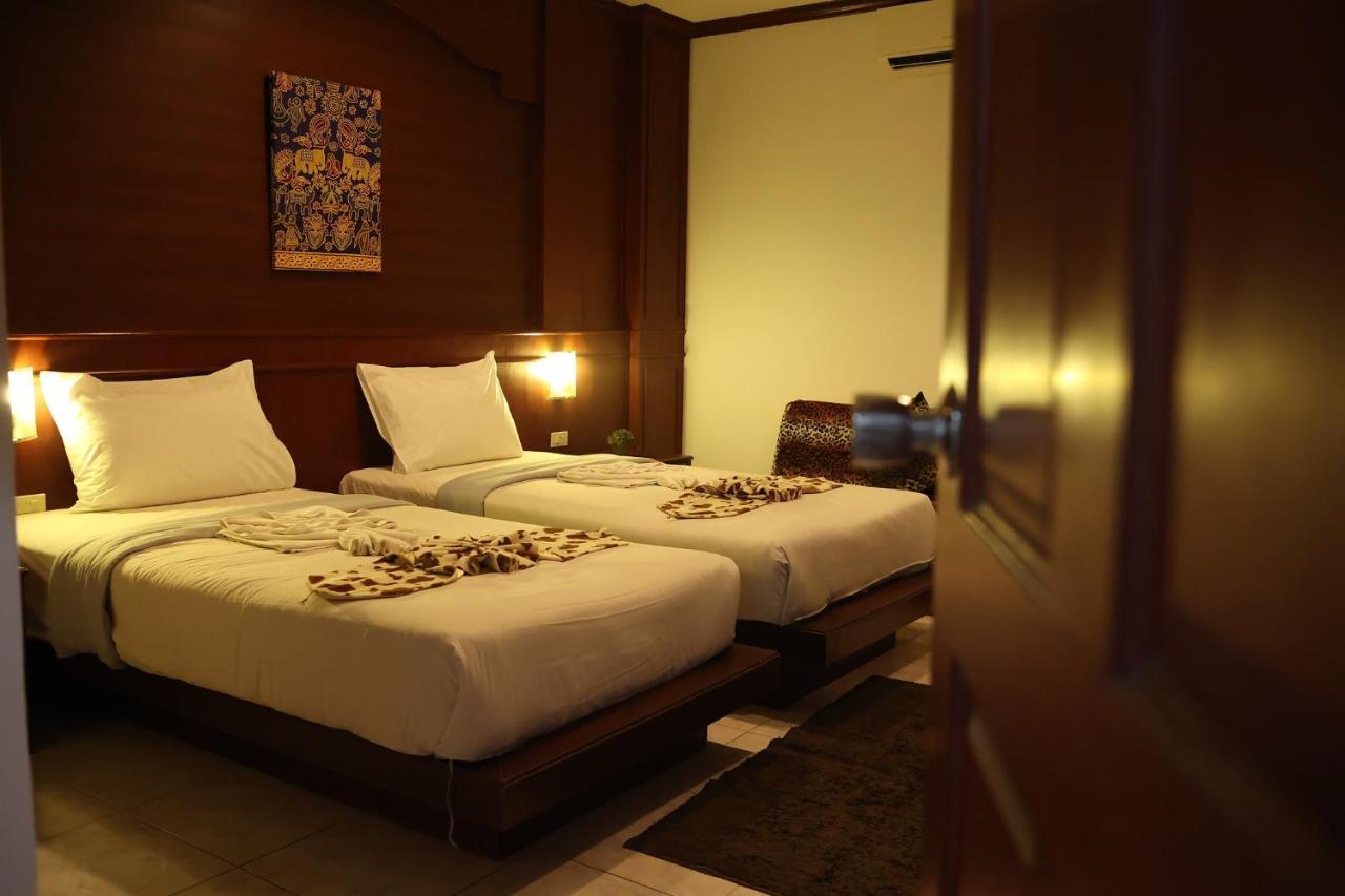Aparthotel New Forest *