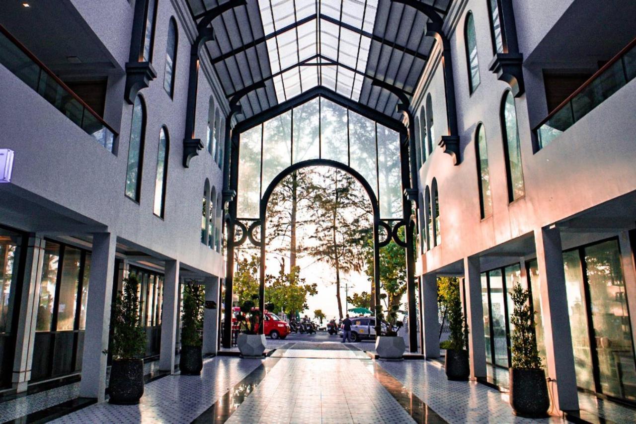 Anona Beachfront Phuket Resort-sha Extra 4* Patong