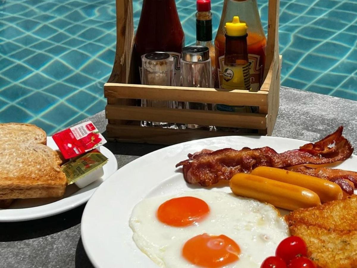 Lub D Phuket - Near & Vibrant Social Vibe Hostel