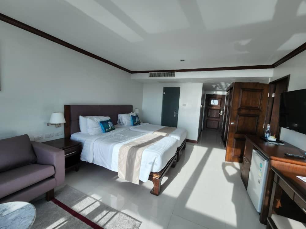 Andaman Sea View Private Bed & Breakfast Patong