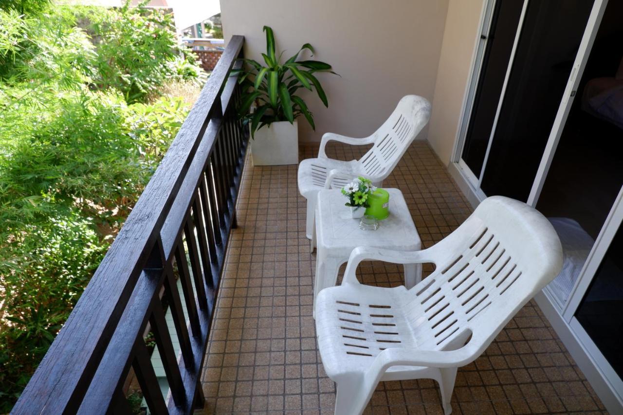 Kata Beachwalk And Hotel 3*