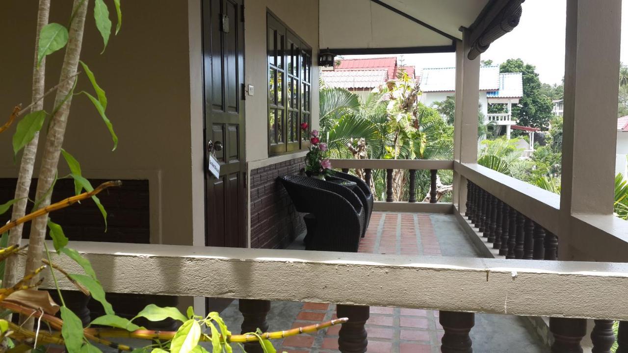 Kata Beachwalk And Hotel Kata Beach (Phuket)
