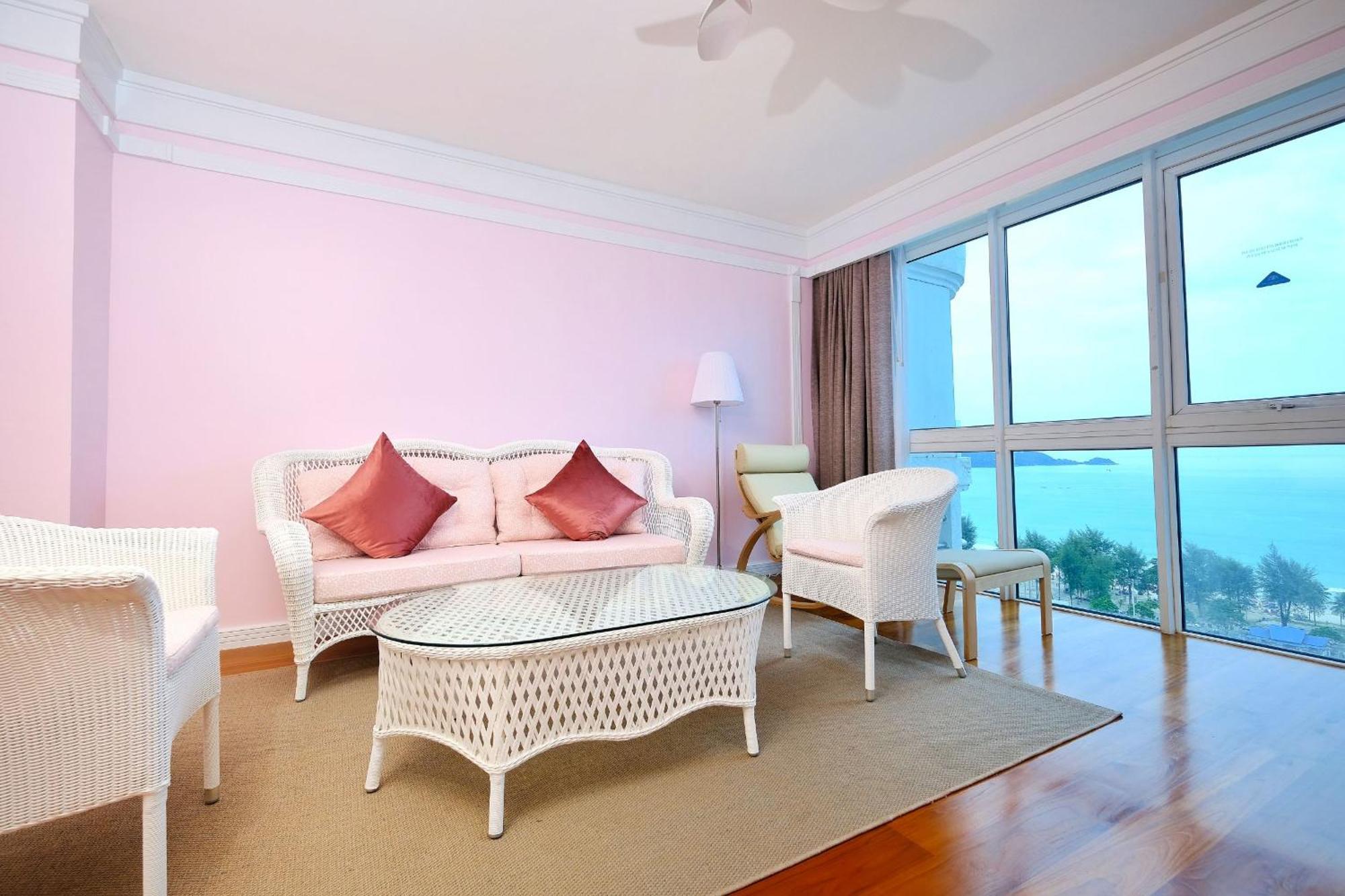 Resort Andaman Hotel, Phuket 4*