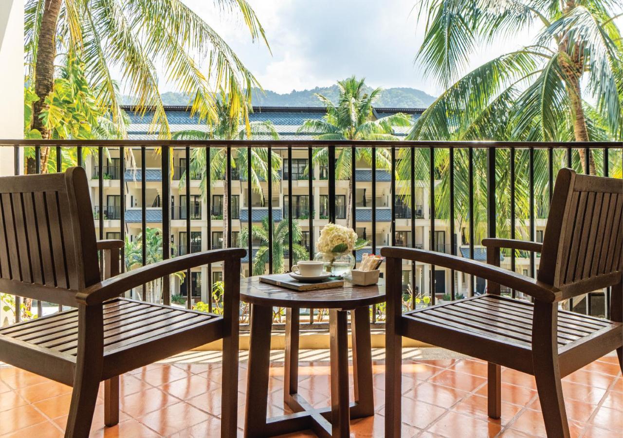 Hotel Radisson And Phuket Kamala Beach