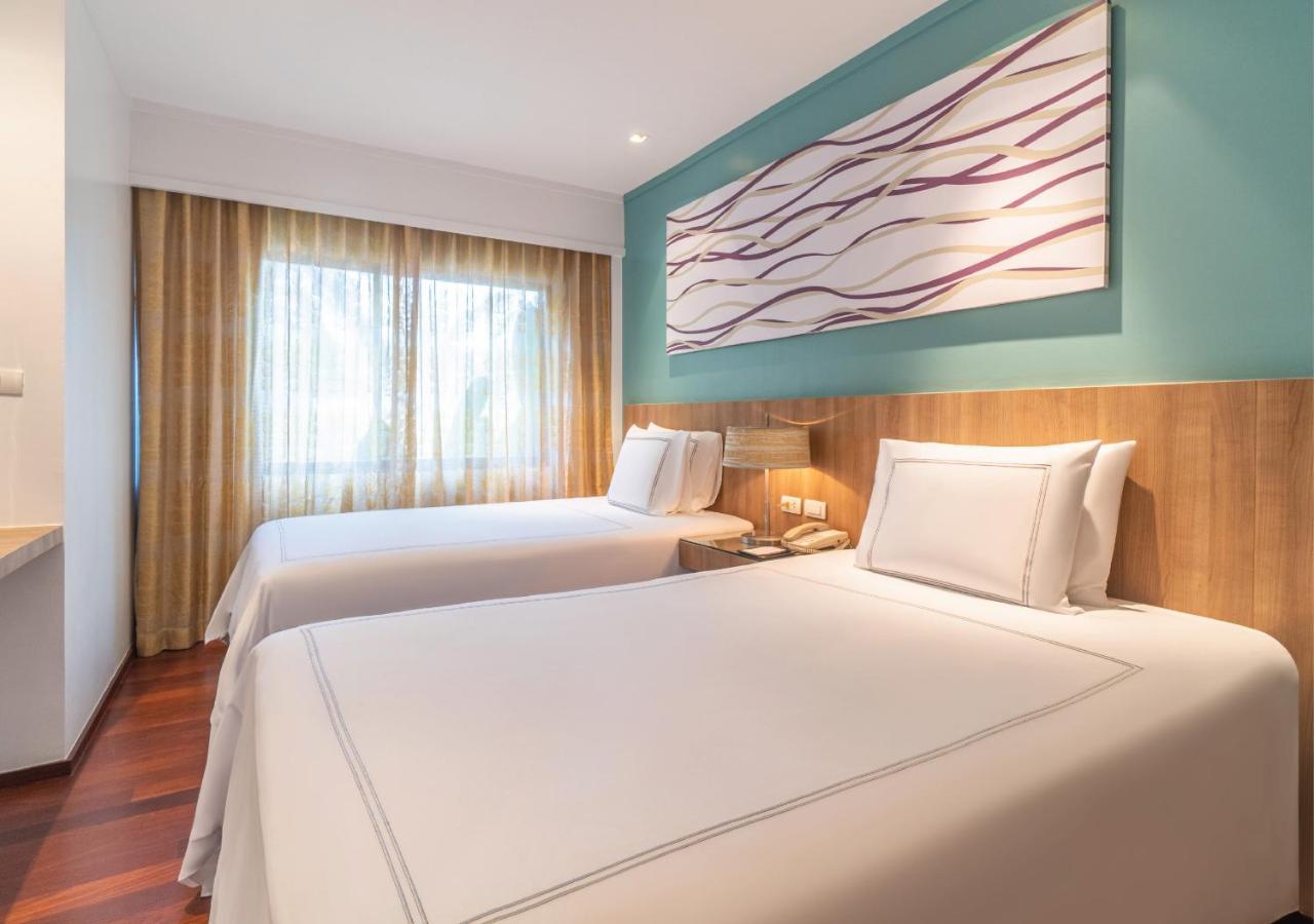 Radisson And Phuket Hotel Kamala Beach