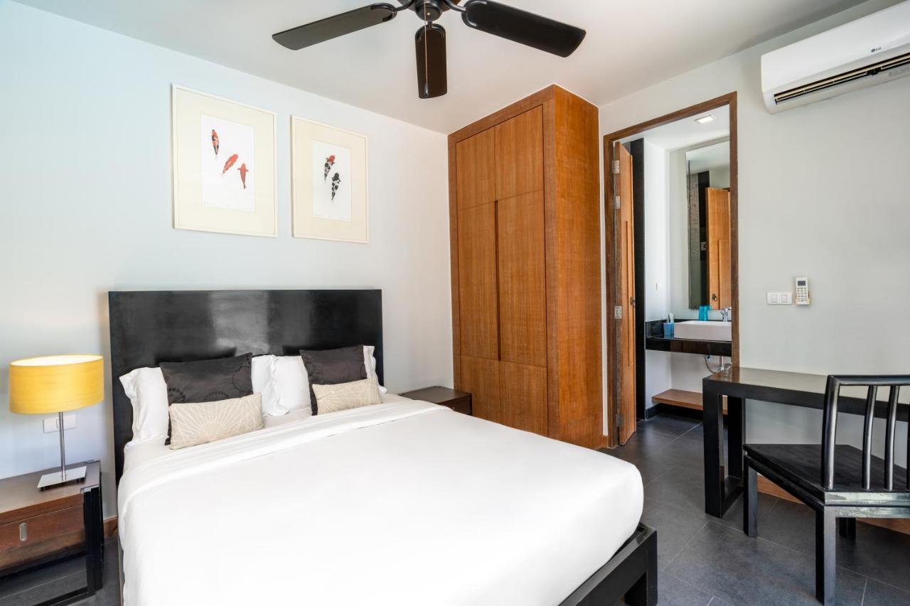 Beautiful Comfortable And Fully Equipped Big Pool With 65inch Smart Tv Located Near Popular Bangtao And Laguna Villa
