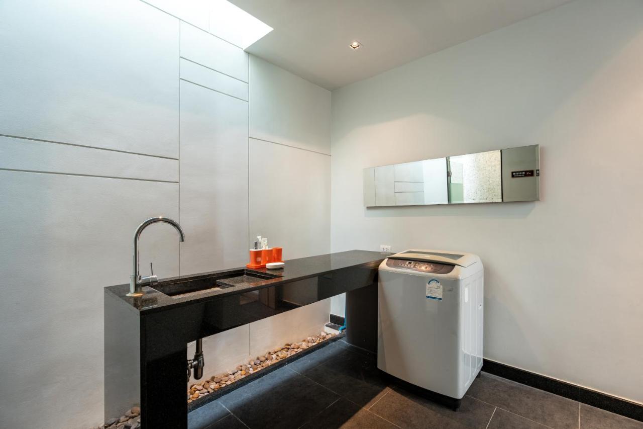 Villa Beautiful Comfortable And Fully Equipped Big Pool With 65inch Smart Tv Located Near Popular Bangtao And Laguna