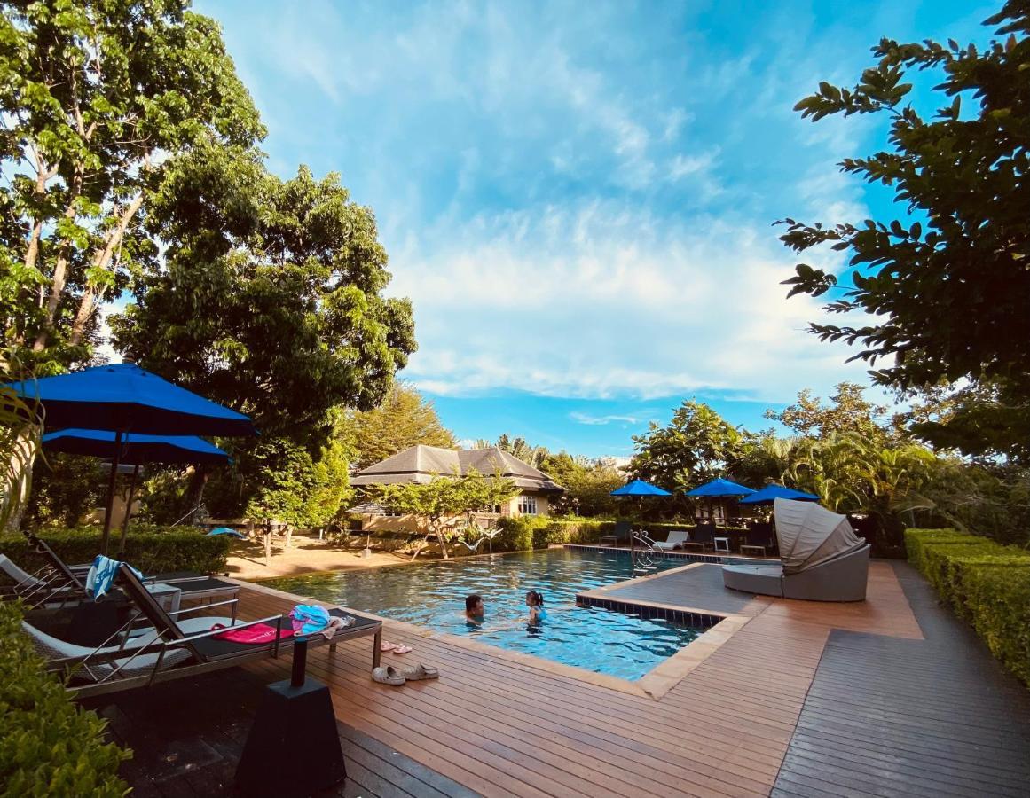 Perennial 3* Nai Yang