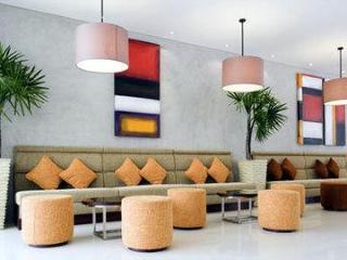 Hotel Ibis Phuket 3*