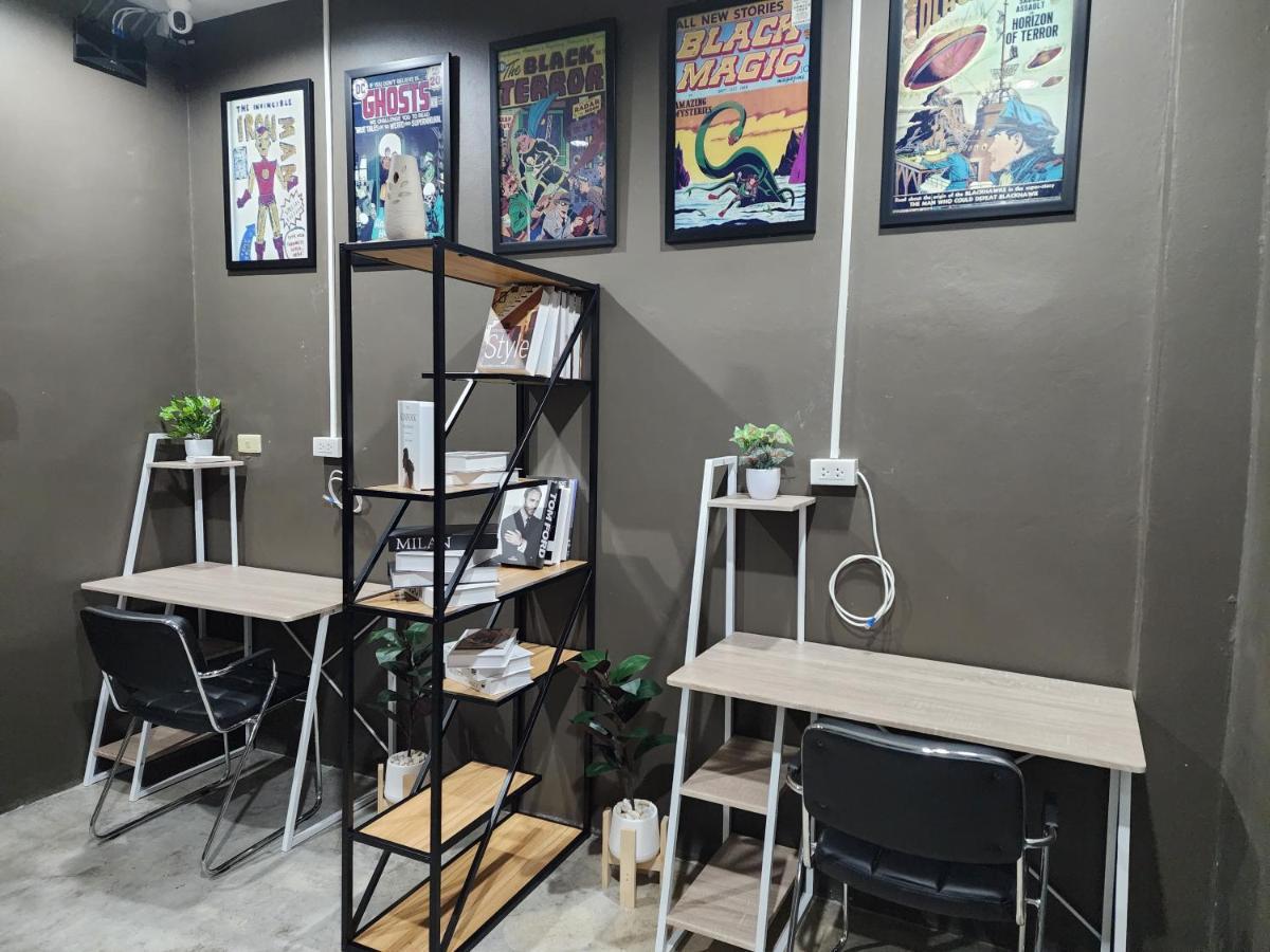 Dfeel House Hostel