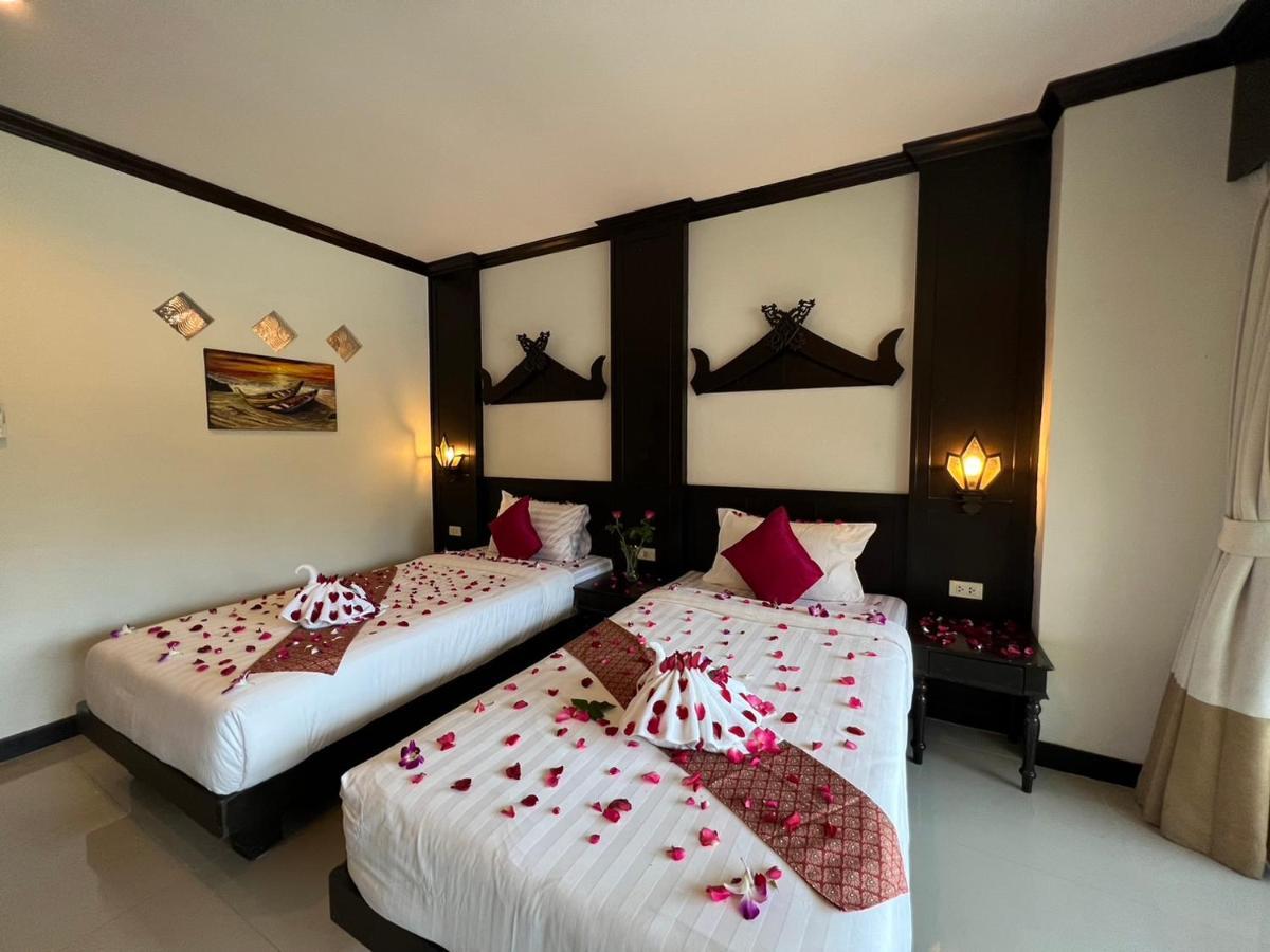 Heaven Hotel 3*