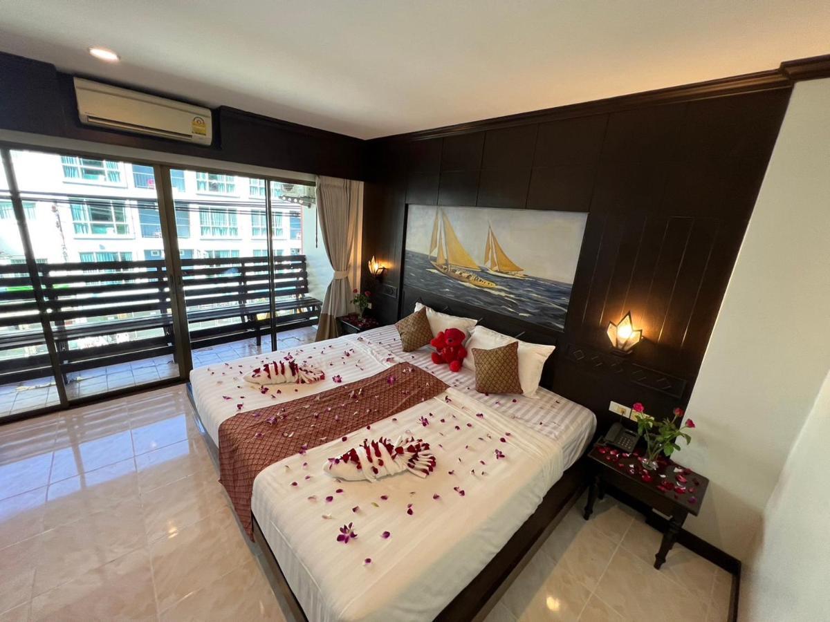 Heaven Hotel 3*