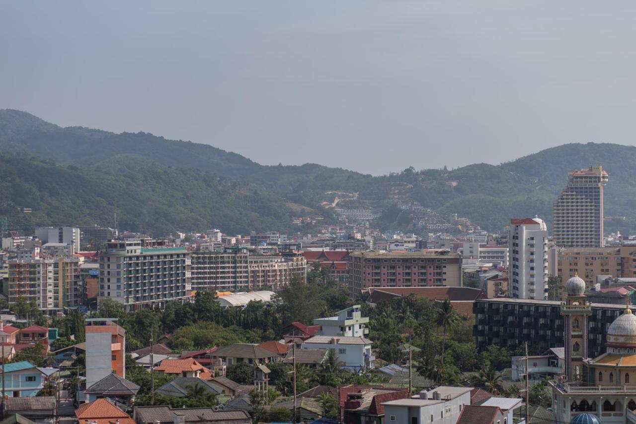 Holiday home The Oh-so-sexy Triple Penthouse - Rare 35br 188m2 Patong