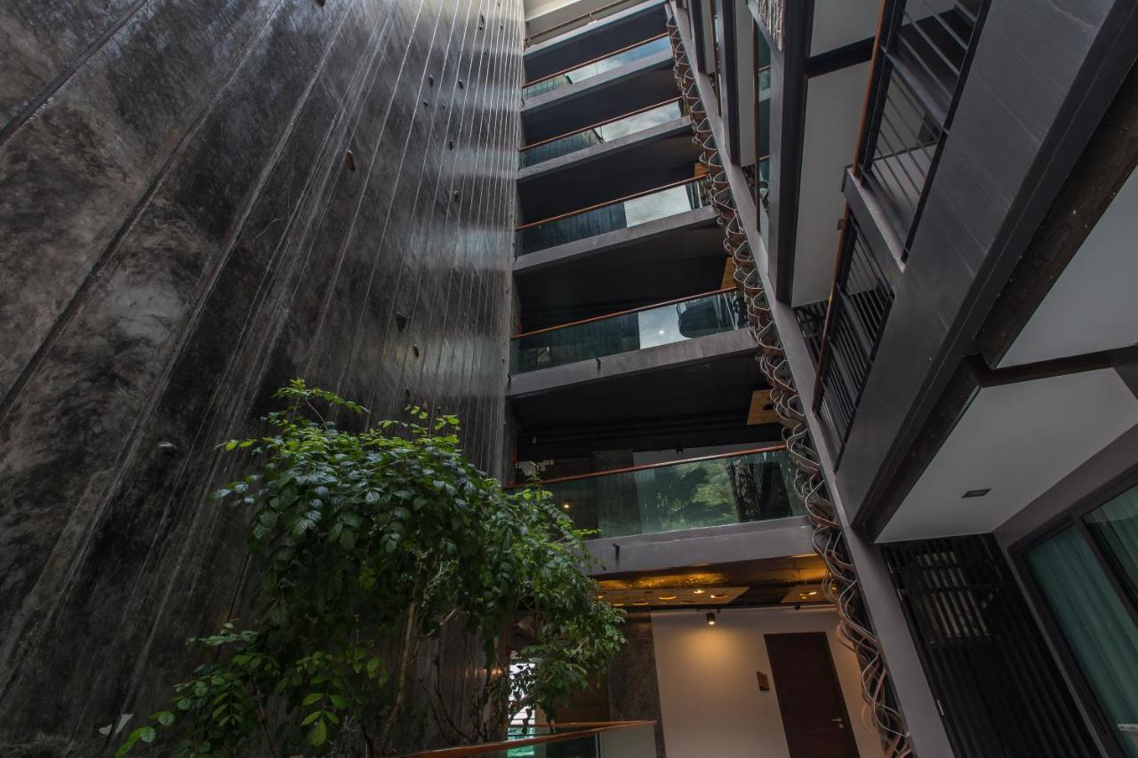 The Oh-so-sexy Triple Penthouse - Rare 35br 188m2 * Patong