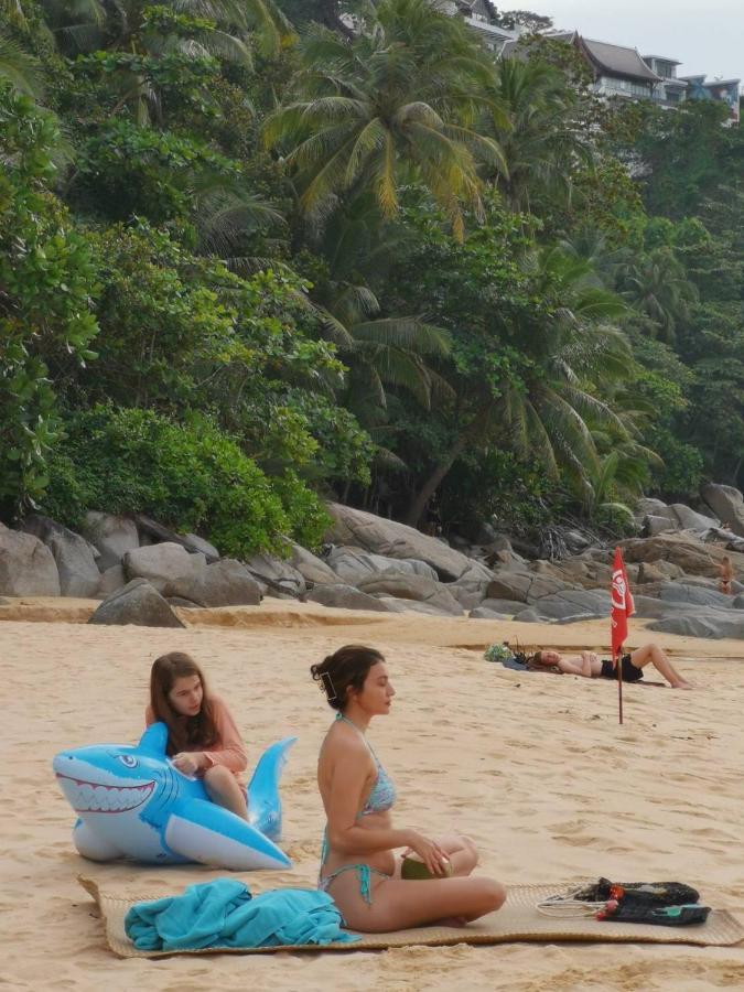 Sealord Beachfront Resort *