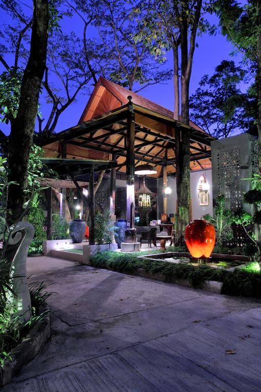 Ananta Thai Pool 4*