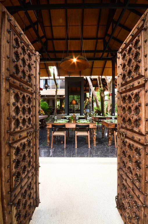 Ananta Thai Pool 4*