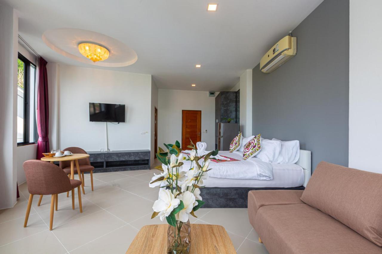 Rossarin Sea View Hotel 4*