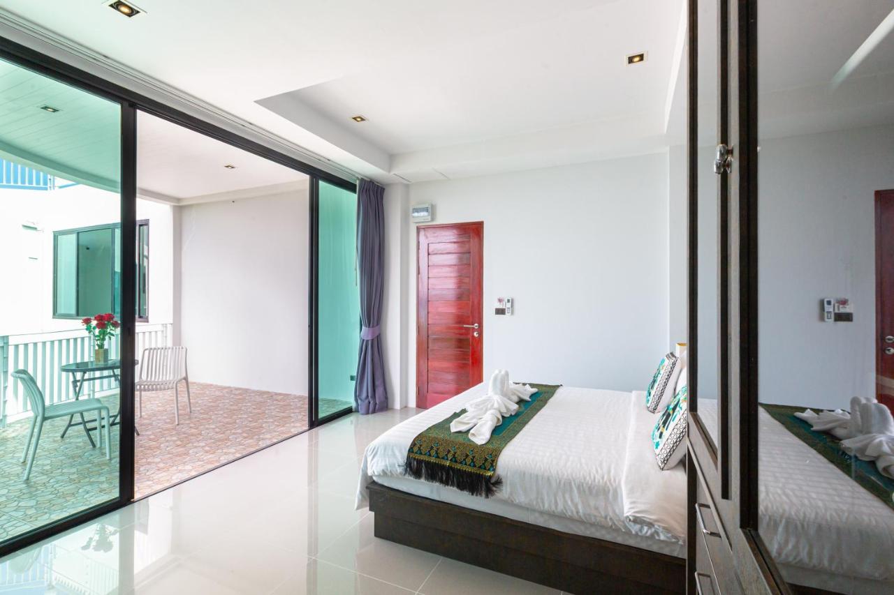 Rossarin Sea View 4*