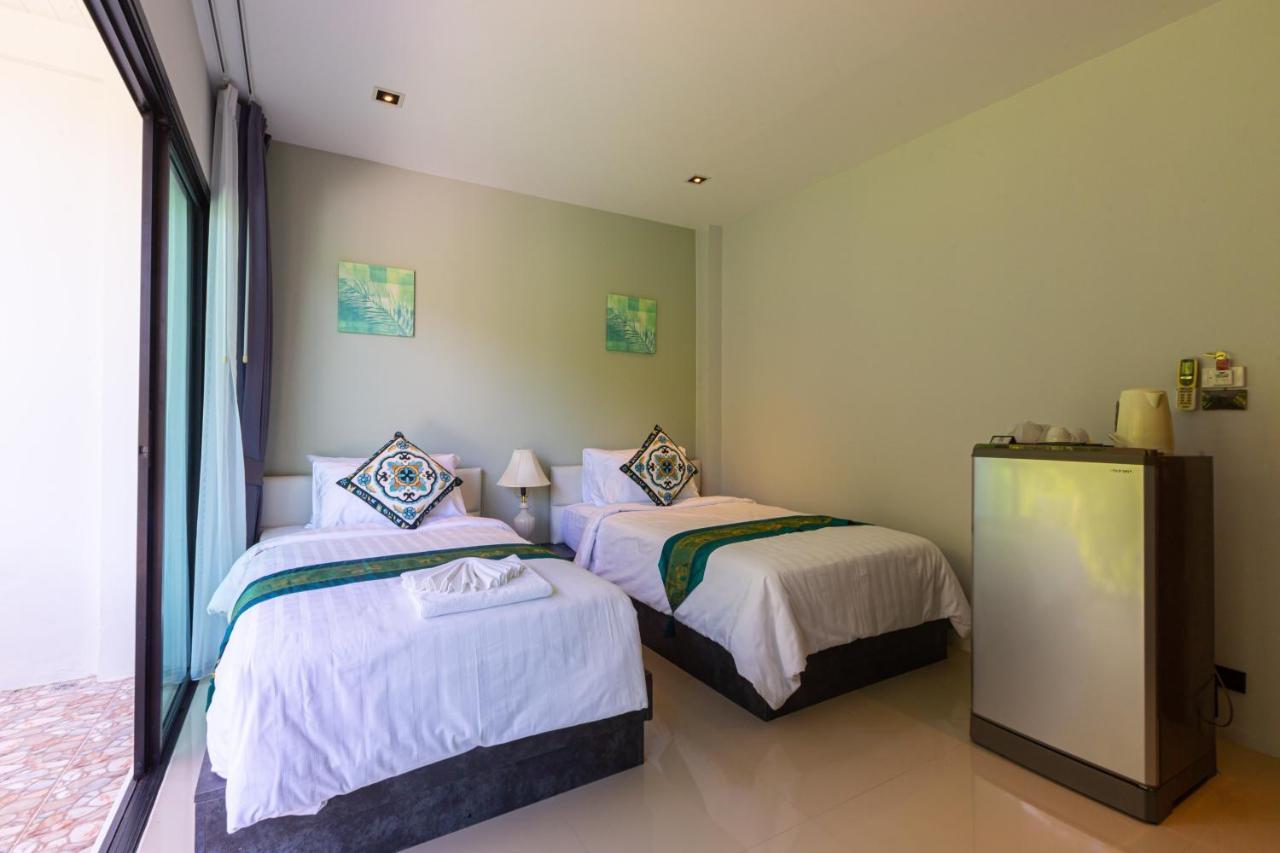 Hotel Rossarin Sea View 4*