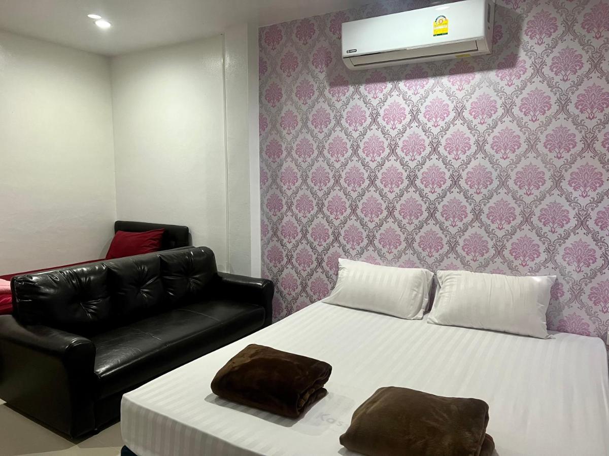 Golf House Guest house