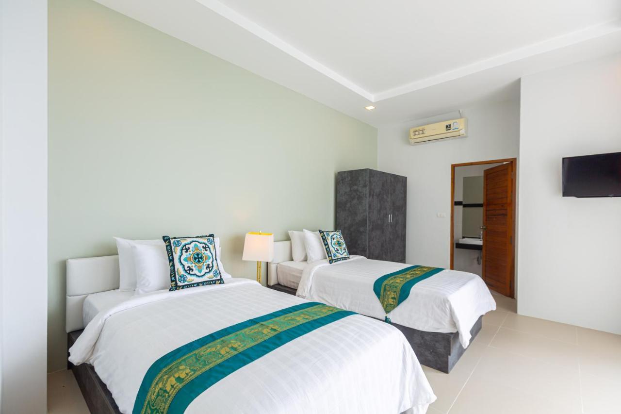 Rossarin Sea View 4*