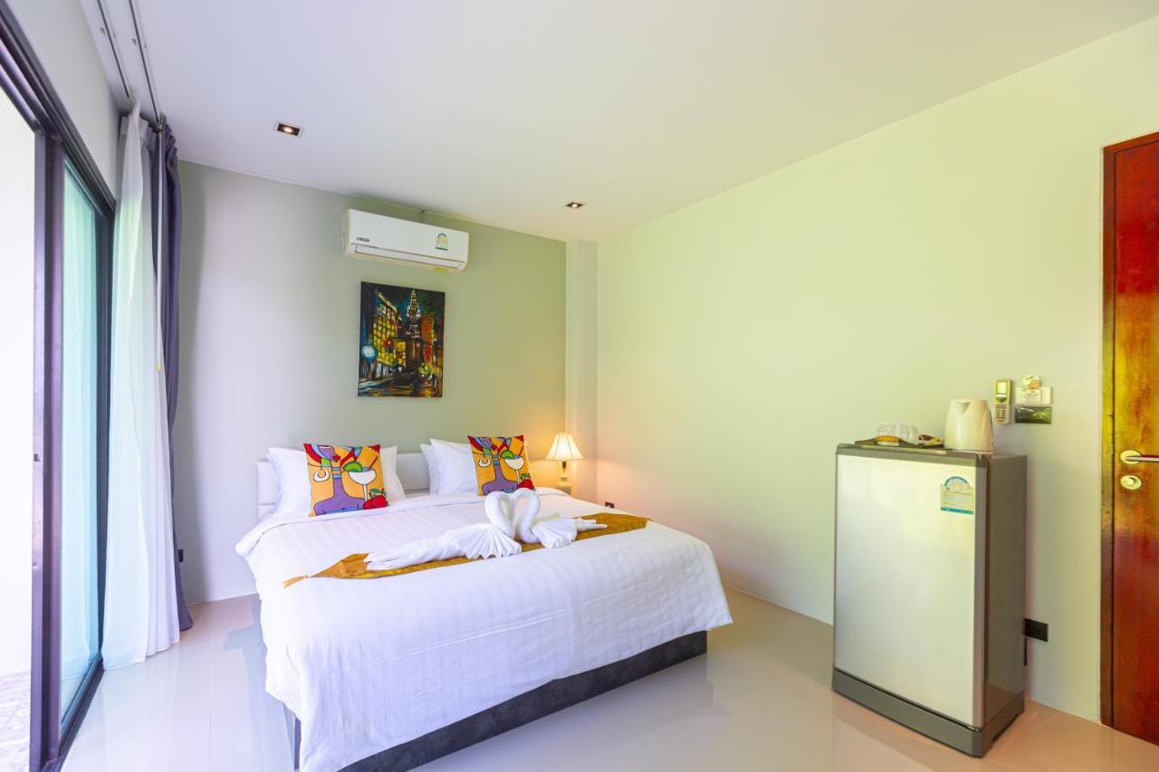 Rossarin Sea View Hotel 4*