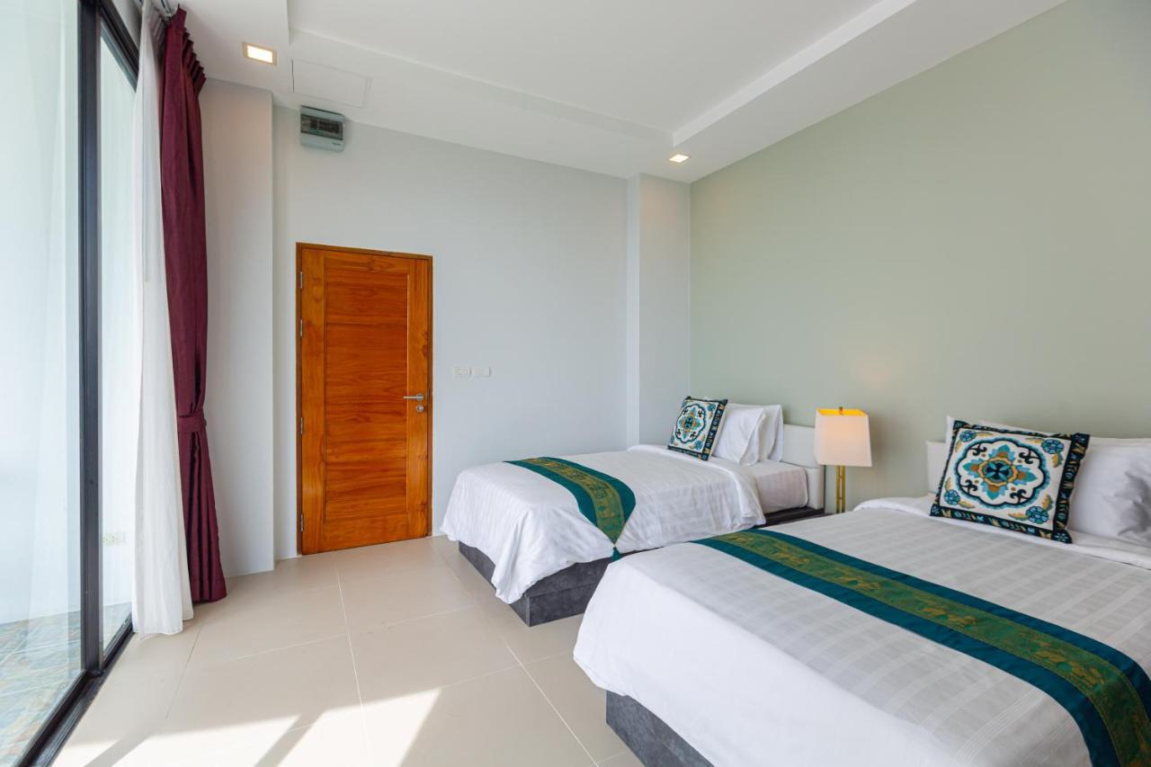 Rossarin Sea View Hotel