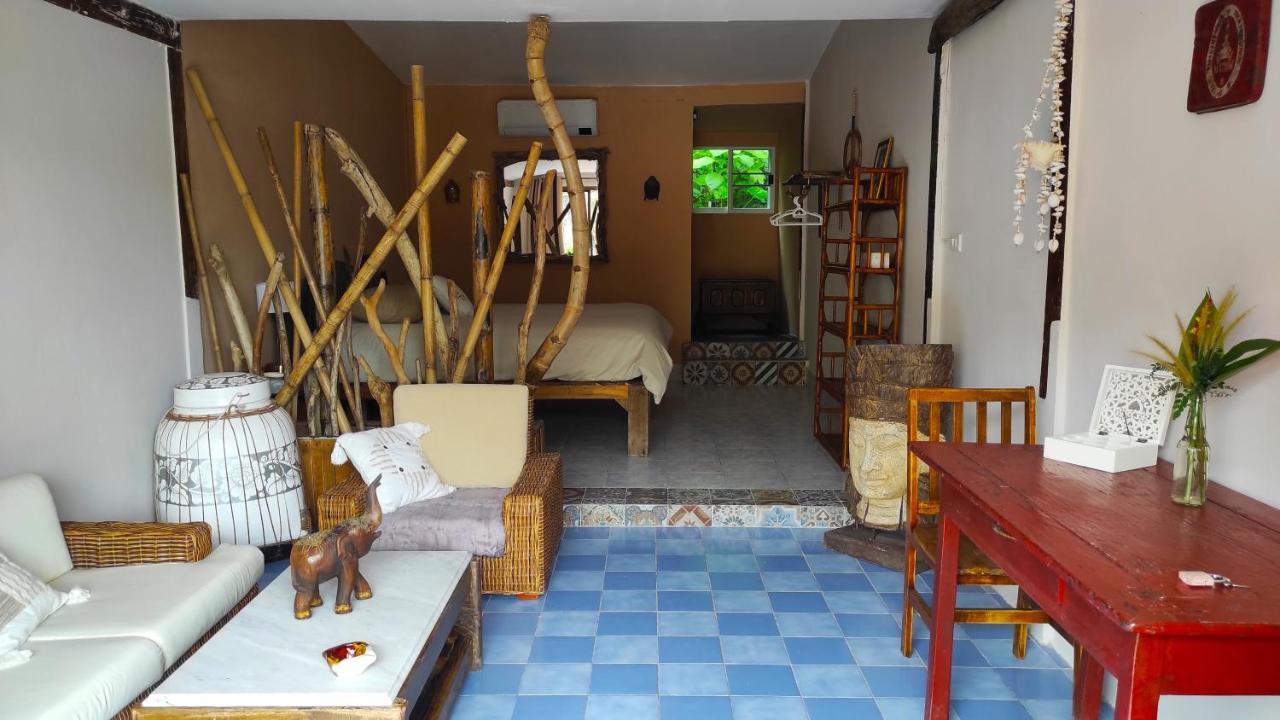 Baan Sikhao Yanui Guest house Rawai