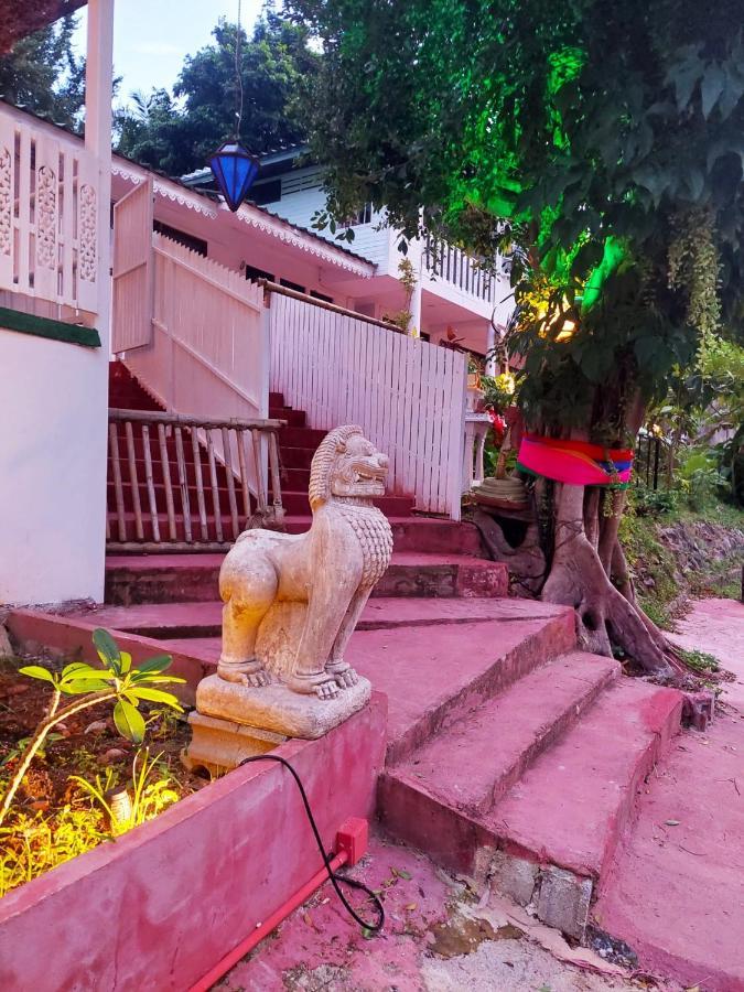 Baan Sikhao Yanui Guest house Rawai