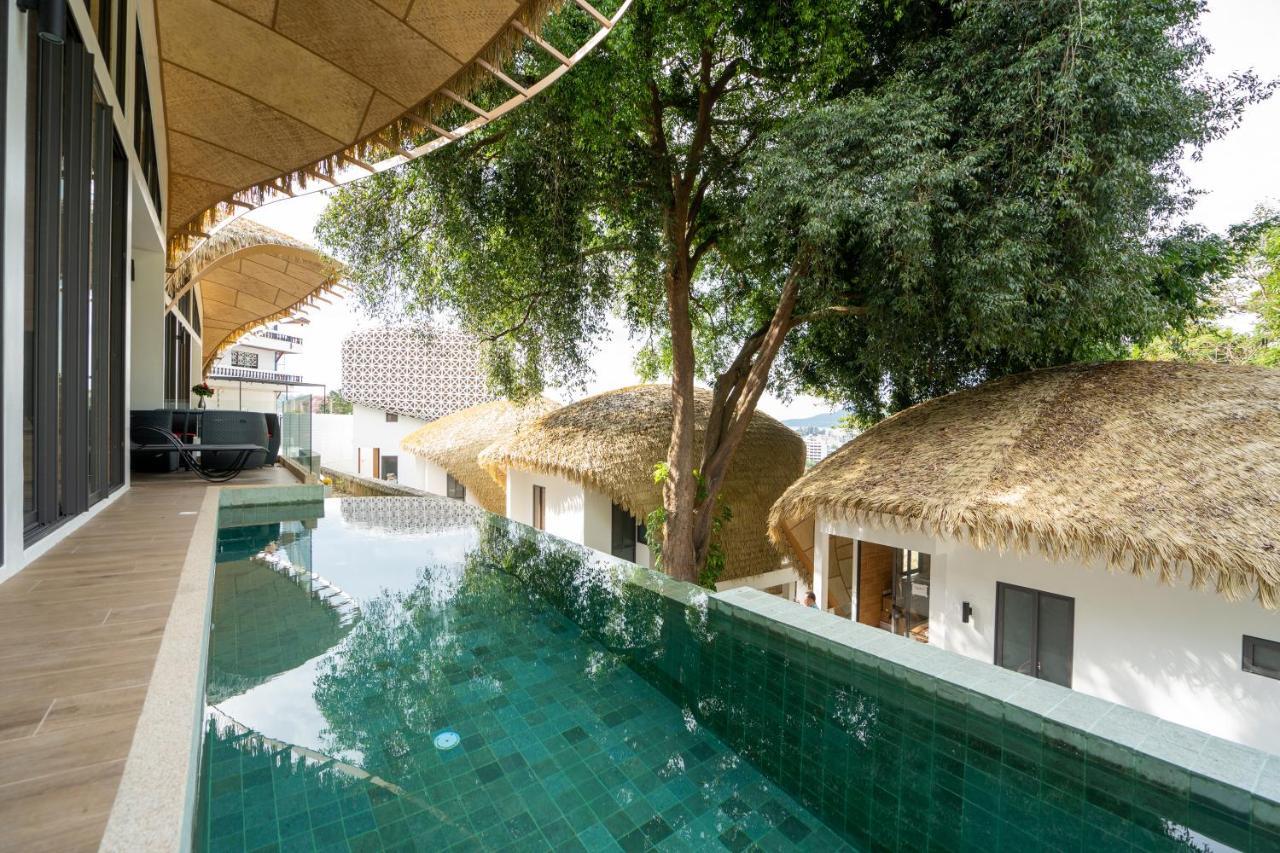 Three monkeys villas Hotel 5*