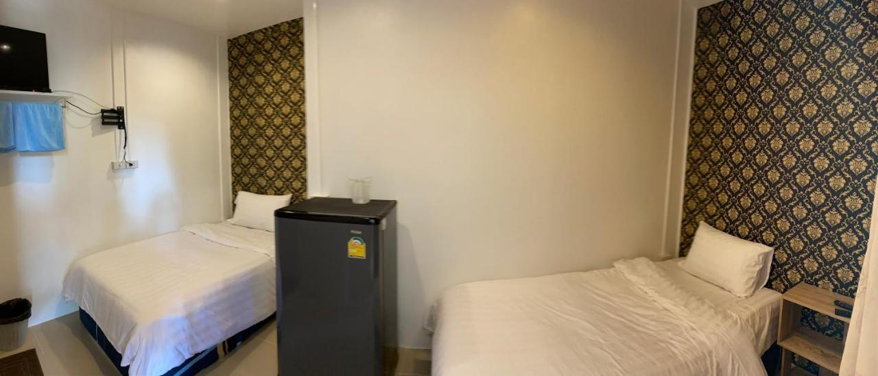 Guest house Golf House