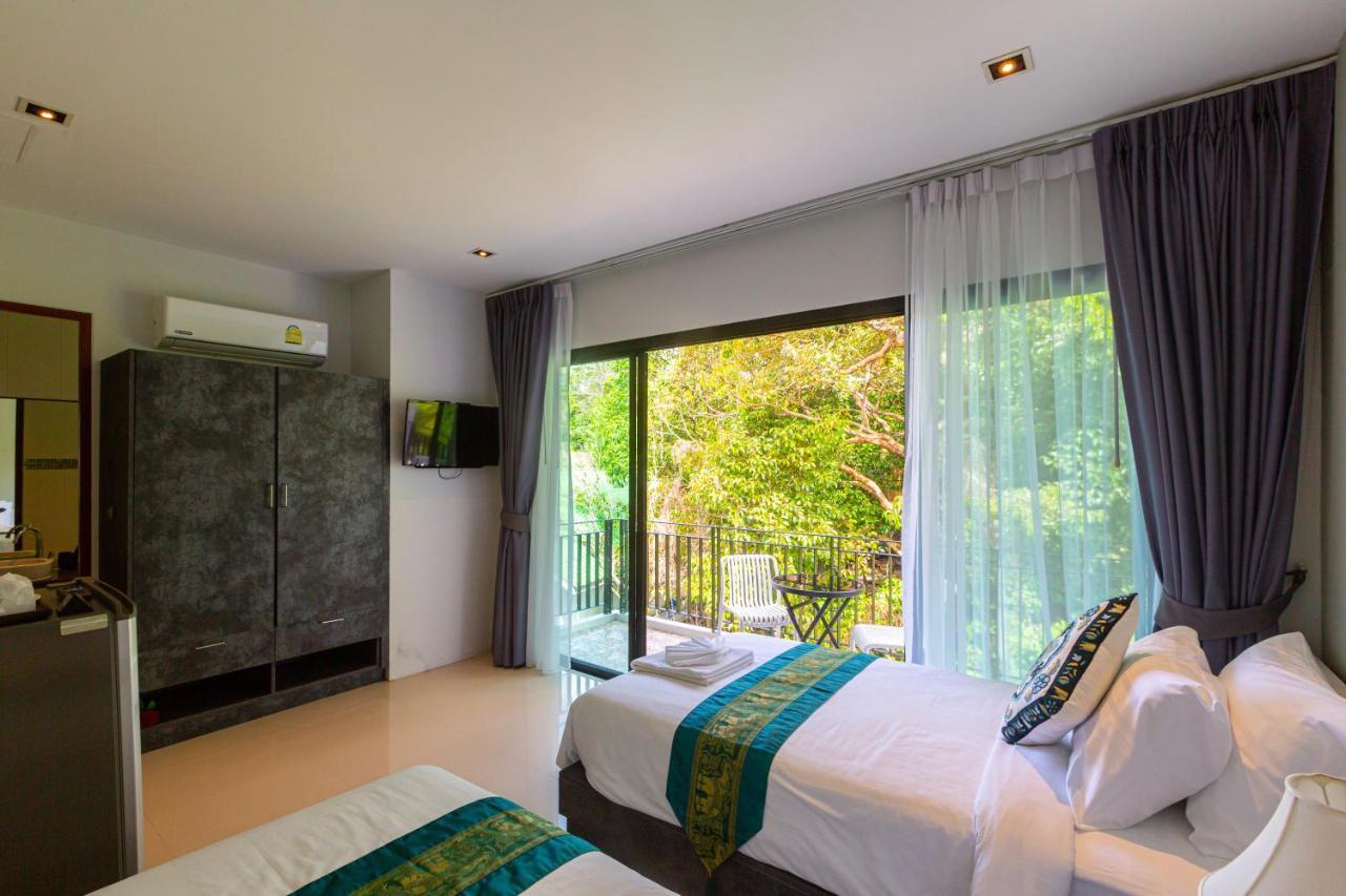 Rossarin Sea View Hotel 4*