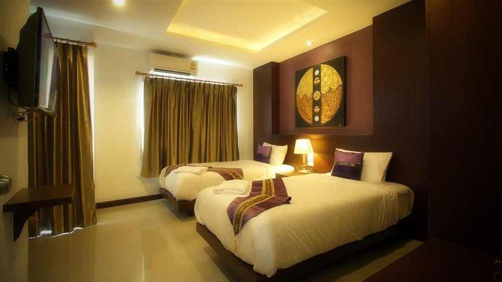 Ilmare Place Hotel 2*