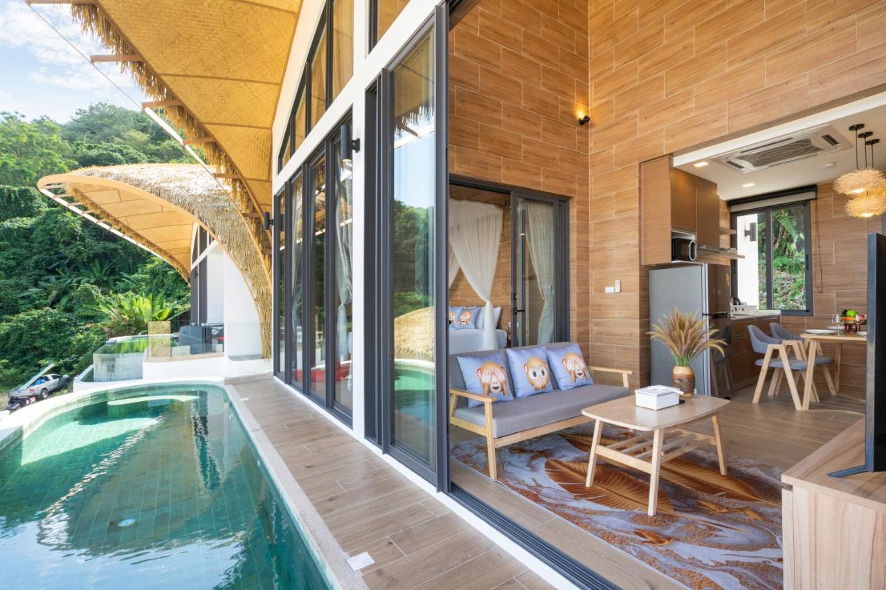 Three monkeys villas Hotel 5*