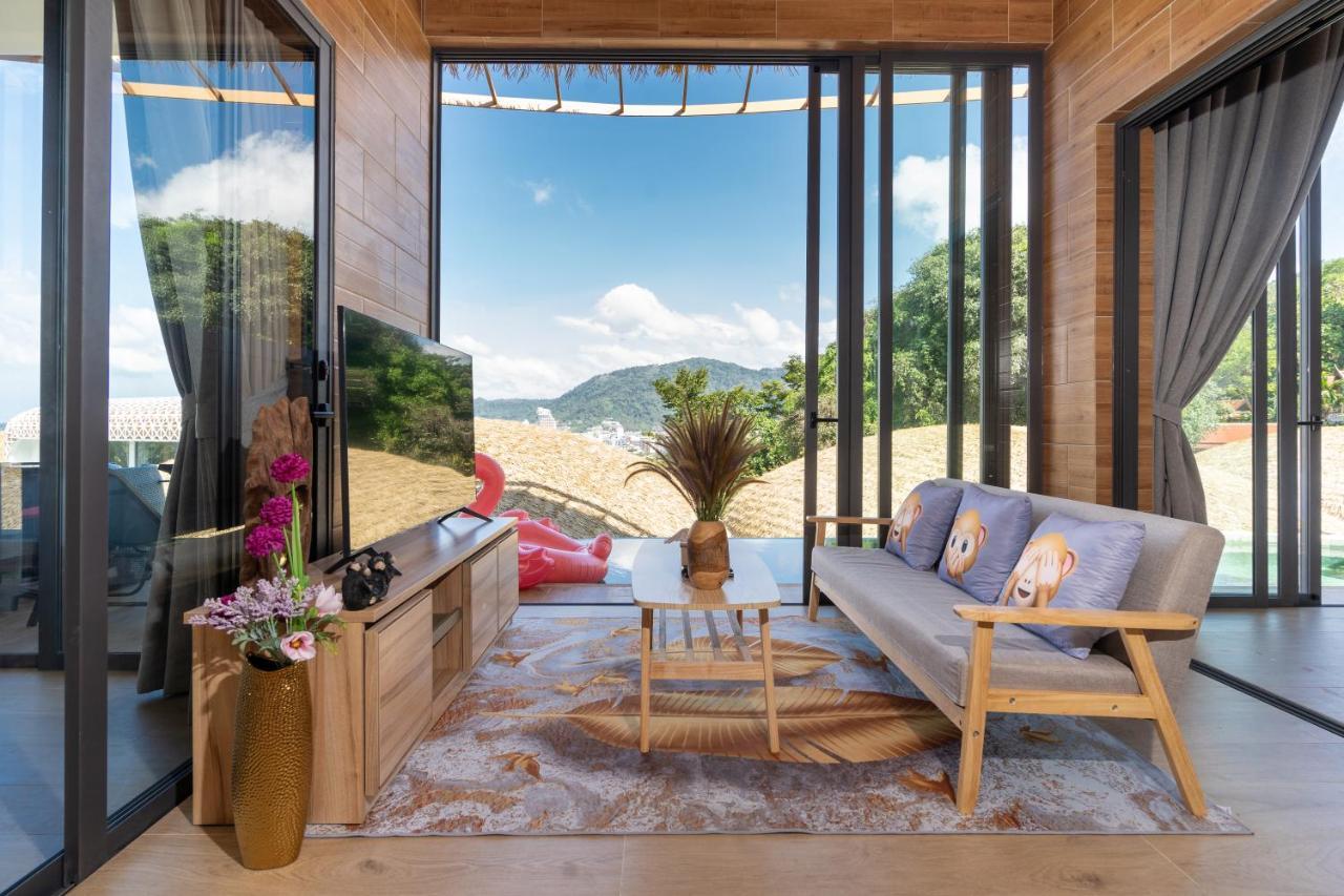 Three monkeys villas 5*