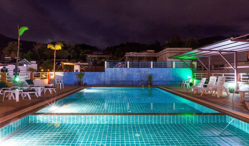 Larn Park Resortel Hotel 3*